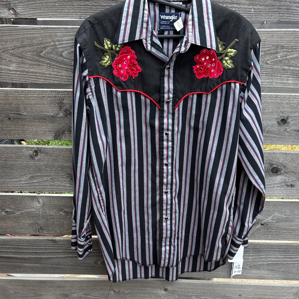 Wrangler Black and Gray Striped Men's Shirt with Red Floral Accents